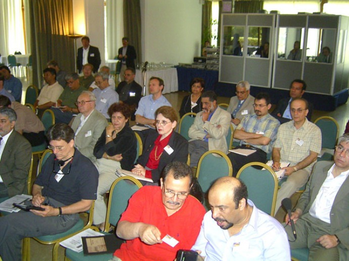  مؤتمر أثينا للإعلام الحر -حزيران 2003 